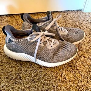 Adidas Alpha Bounce